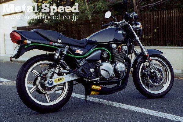 オートバイマフラー・ゼファー400用スーパーショートマフラー by メタルスピード